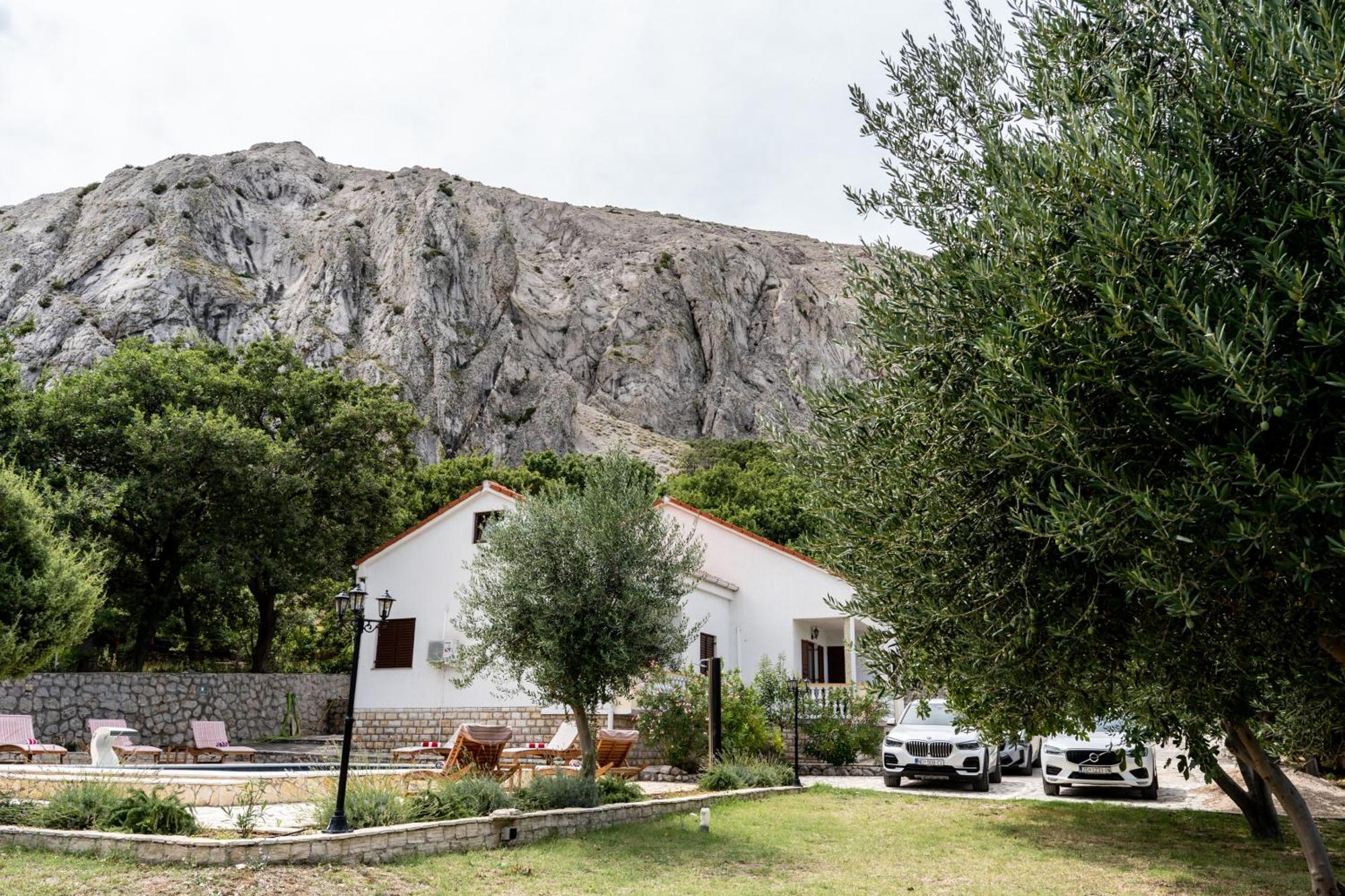 Villa Pag Dubrava Relax With Pool Bosana Εξωτερικό φωτογραφία